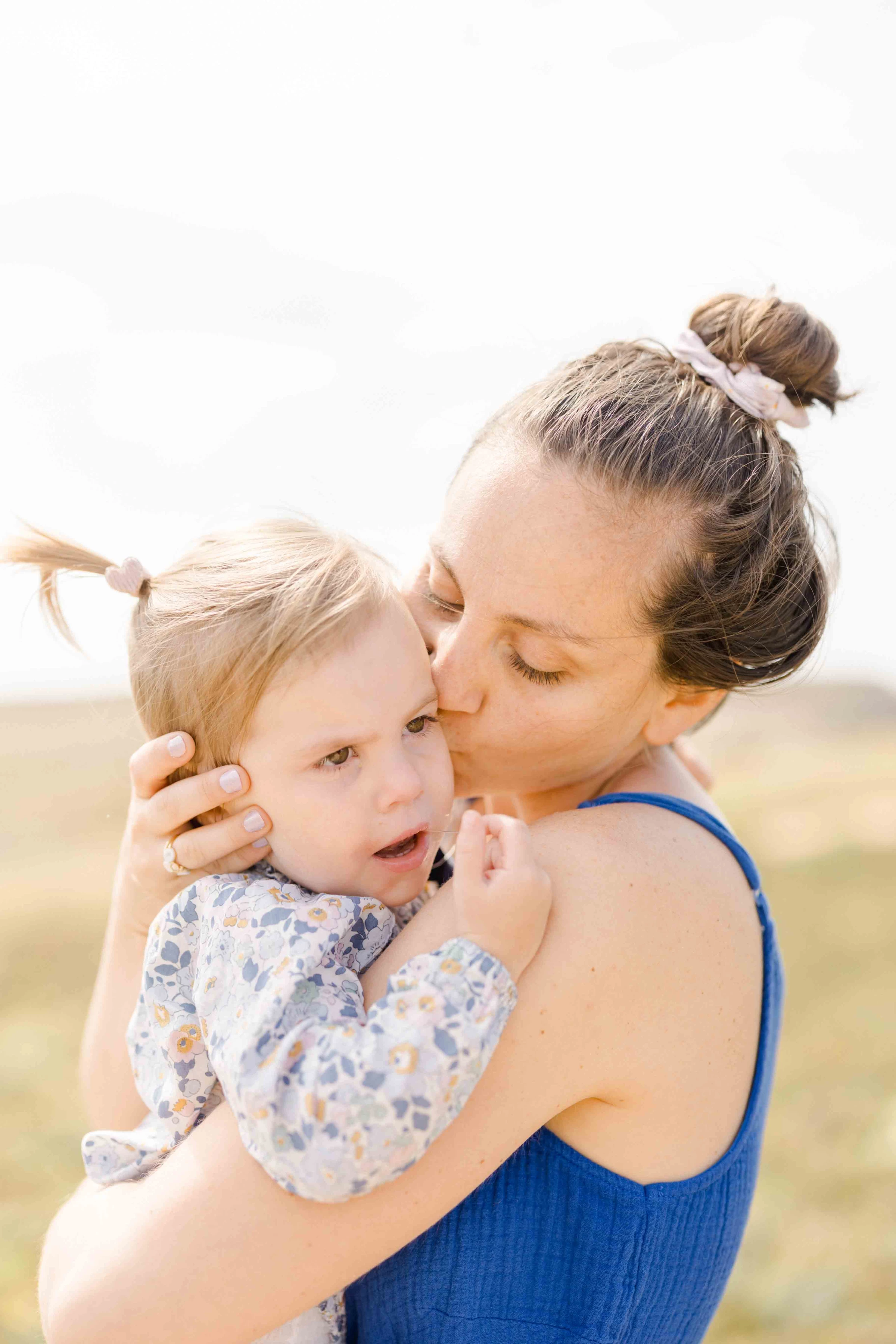 cheveux bonheur main enfant amour